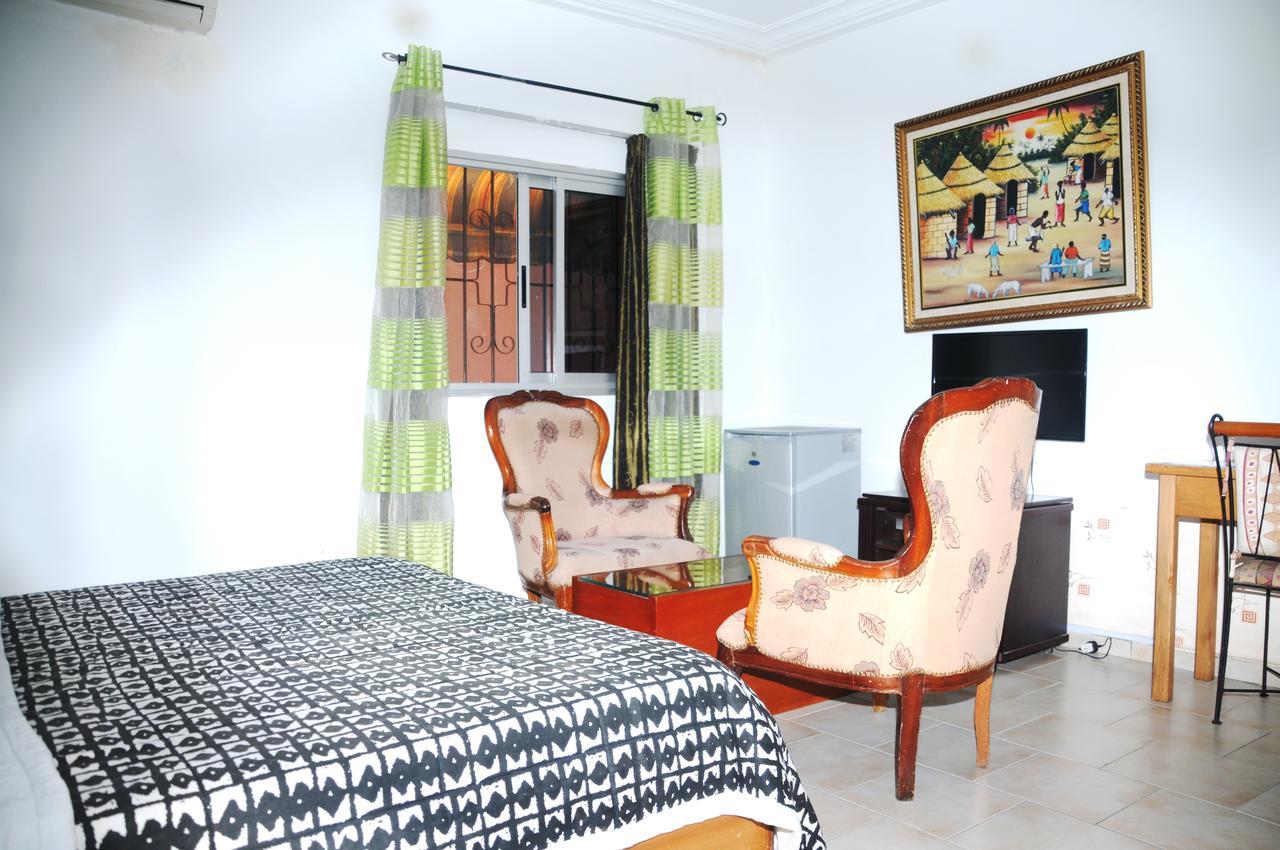 Residences Touristhotel Abidjan Exterior foto